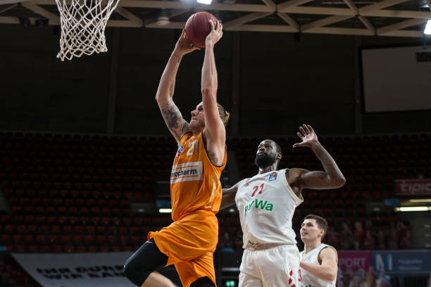 社交平台话 社交平台话