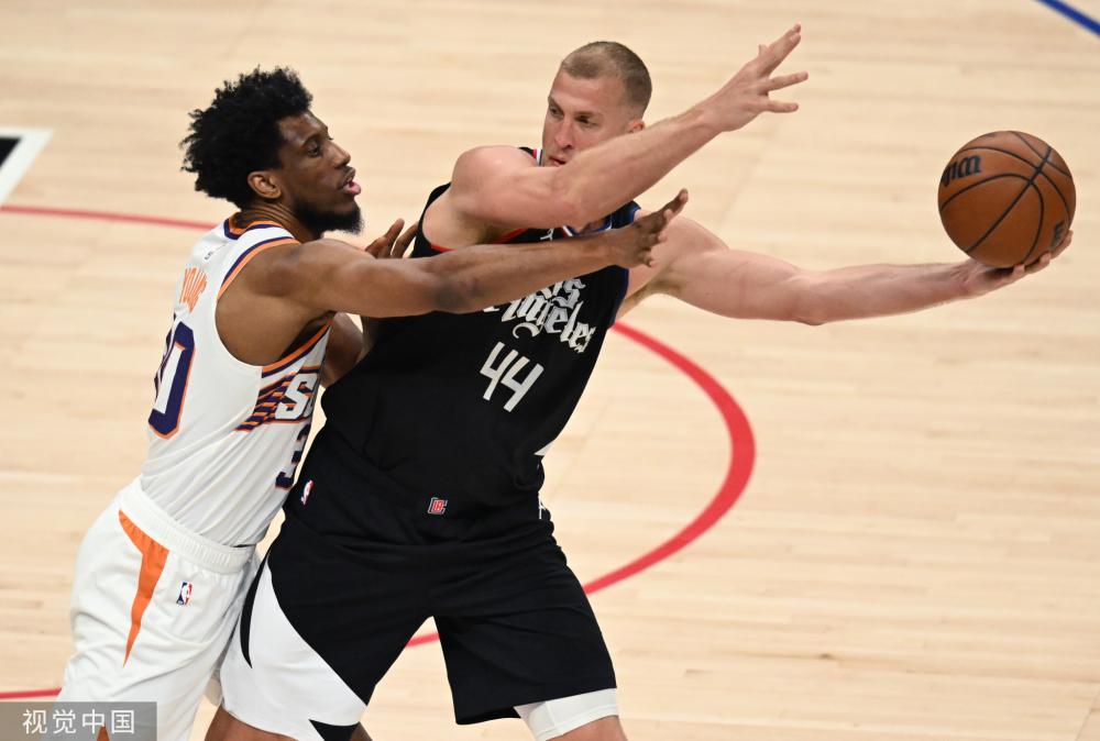 发了球迷与 发了球迷与